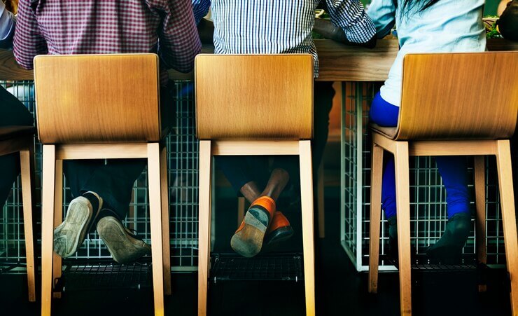 Cadeiras para bares: escolha a opção certa para seu estilo e ambiente | Sofá Center